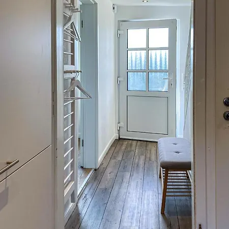 Casa de Férias In With Kitchen Niebüll